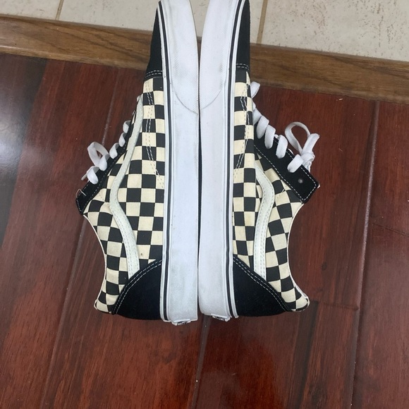 VANS “Off the Wall” Old Skool Blk/White Checkered low tops  NWOB - Picture 4 of 8